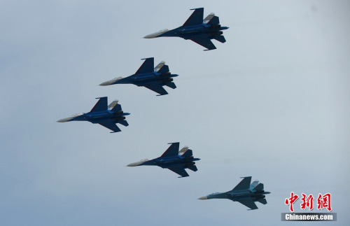  ����˹�վ�����ʿ�����б��ݶ����麣��չ�Ͻ��о��ʱ��ݡ�