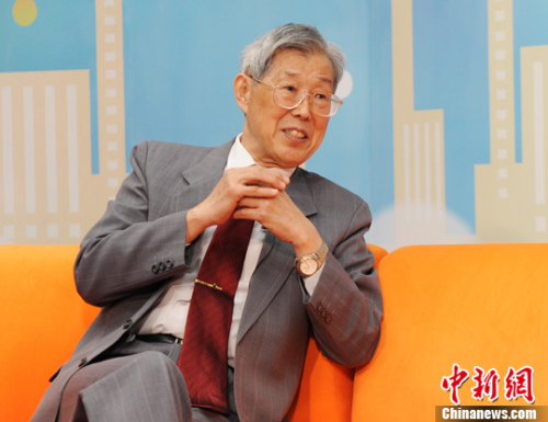 ǰ��ʹ������ǿ����ӡ�ͣ��������ܱ߻����ź�